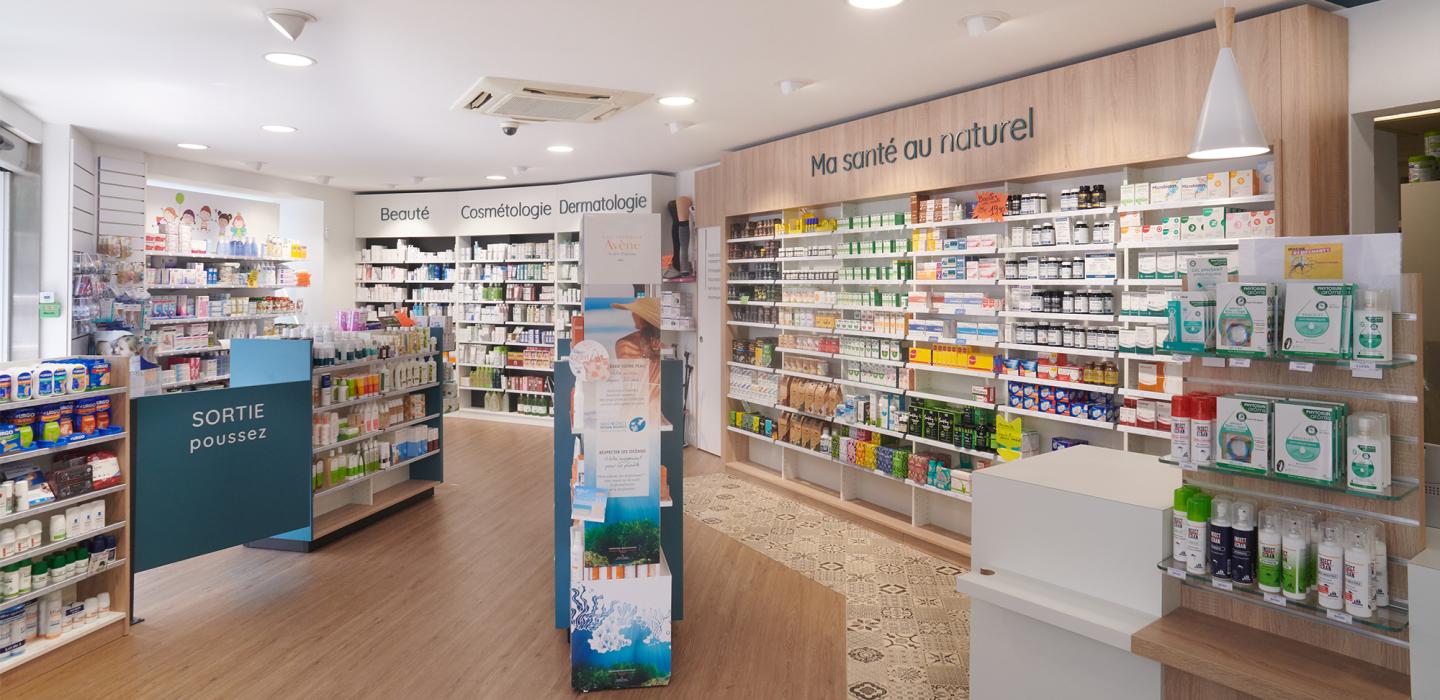 agencement pharmacie bois bleu