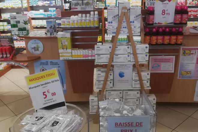 création mobilier transfert aménagement réagencement agencement aménagement relooking bois métal espace enfant maman bébé beauté nature soins bio espaces confidentiels cabine essayage vaccination pharmacie officine surface de vente espace d'attente back office orthopédie comptoir linéaires décoration travaux jbcc agenceur jbcc agencement