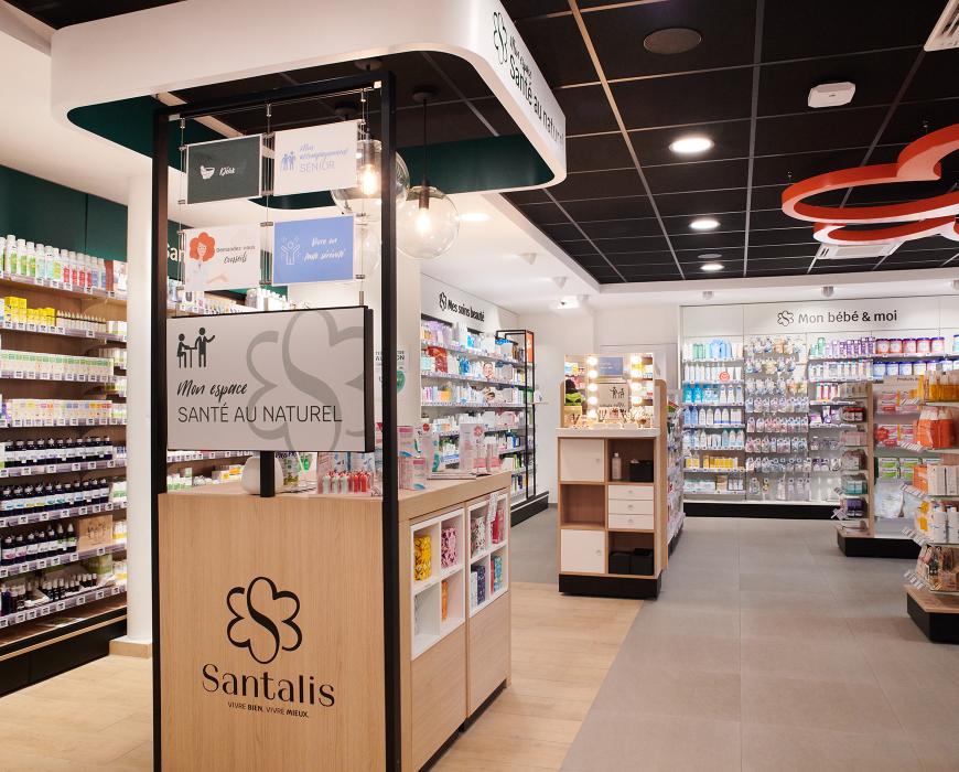création mobilier transfert aménagement réagencement agencement aménagement relooking bois métal espace enfant maman bébé beauté nature soins bio espaces confidentiels cabine essayage vaccination pharmacie officine surface de vente espace d'attente back office orthopédie comptoir linéaires décoration travaux jbcc agenceur jbcc agencement