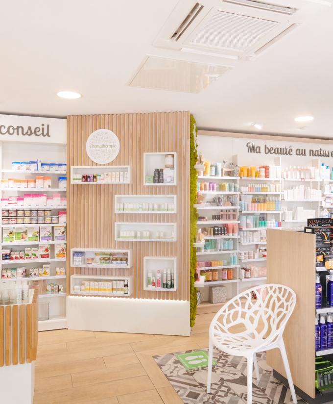 meubles sur mesure pharmacie agencement jbcc moderne tendance coloré