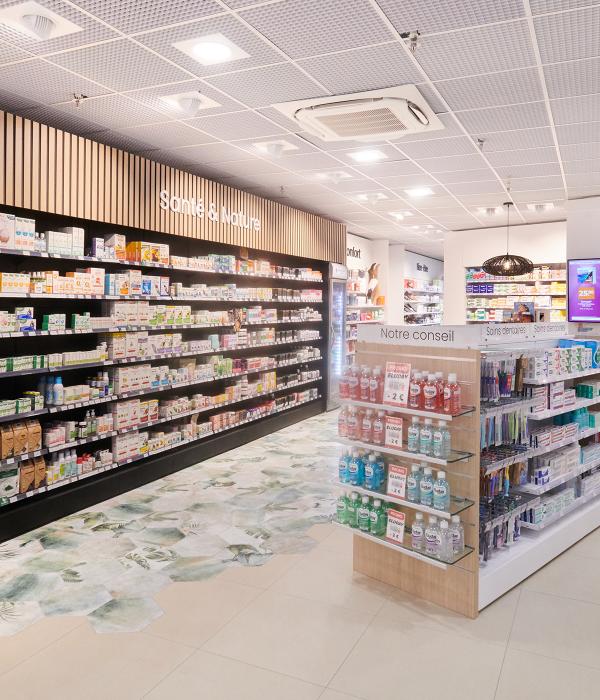 création mobilier transfert aménagement réagencement agencement aménagement relooking bois métal espace enfant maman bébé beauté nature soins bio espaces confidentiels cabine essayage vaccination pharmacie officine surface de vente espace d'attente back office orthopédie comptoir linéaires décoration travaux jbcc agenceur jbcc agencement