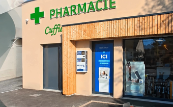ERGON JBCC AGENCEMENT Repenser l'espace officinal : du défi à la réalisation