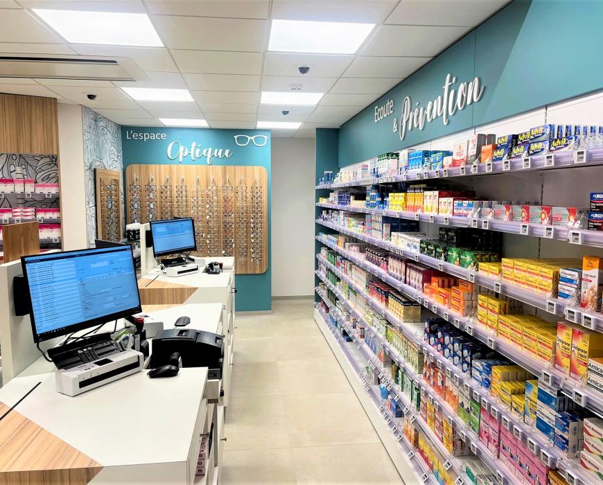 agenceur agencement aménagement réagencement relooking transfert création espace orthopédie salle de vaccination espace confidentiel espace optique mad espace beauté maman bébé maquillage soins capillaires hygiène confort bien être surface de vente mobilier comptoir linéaires décoration travaux fabrication française 