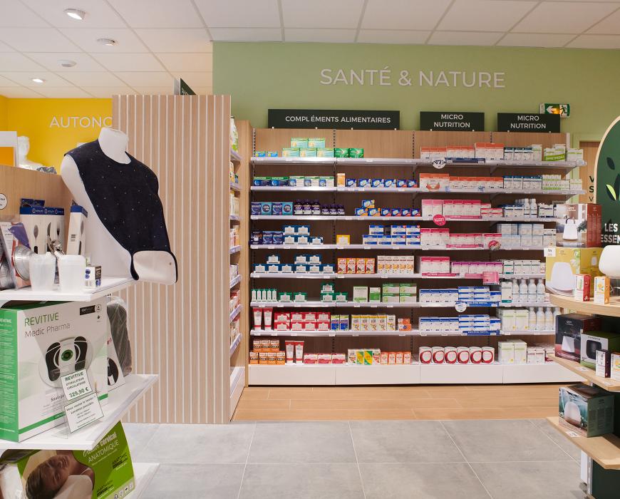 création mobilier transfert aménagement réagencement agencement aménagement relooking bois métal espace enfant maman bébé beauté nature soins bio espaces confidentiels cabine essayage vaccination pharmacie officine surface de vente espace d'attente back office orthopédie comptoir linéaires décoration travaux jbcc agenceur jbcc agencement