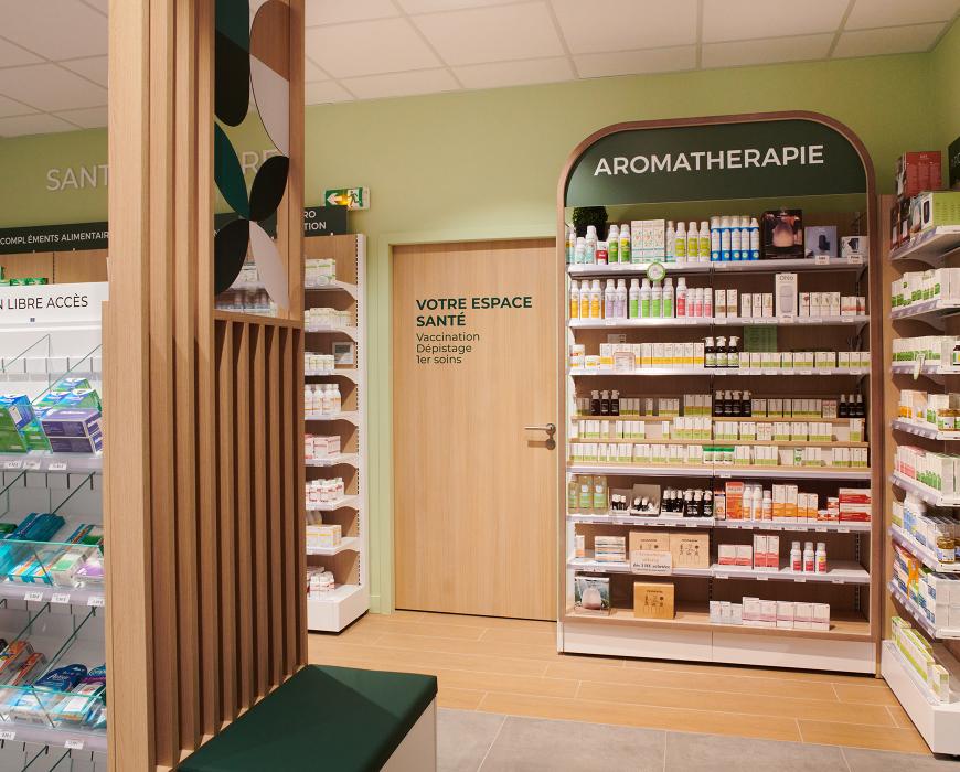 création mobilier transfert aménagement réagencement agencement aménagement relooking bois métal espace enfant maman bébé beauté nature soins bio espaces confidentiels cabine essayage vaccination pharmacie officine surface de vente espace d'attente back office orthopédie comptoir linéaires décoration travaux jbcc agenceur jbcc agencement